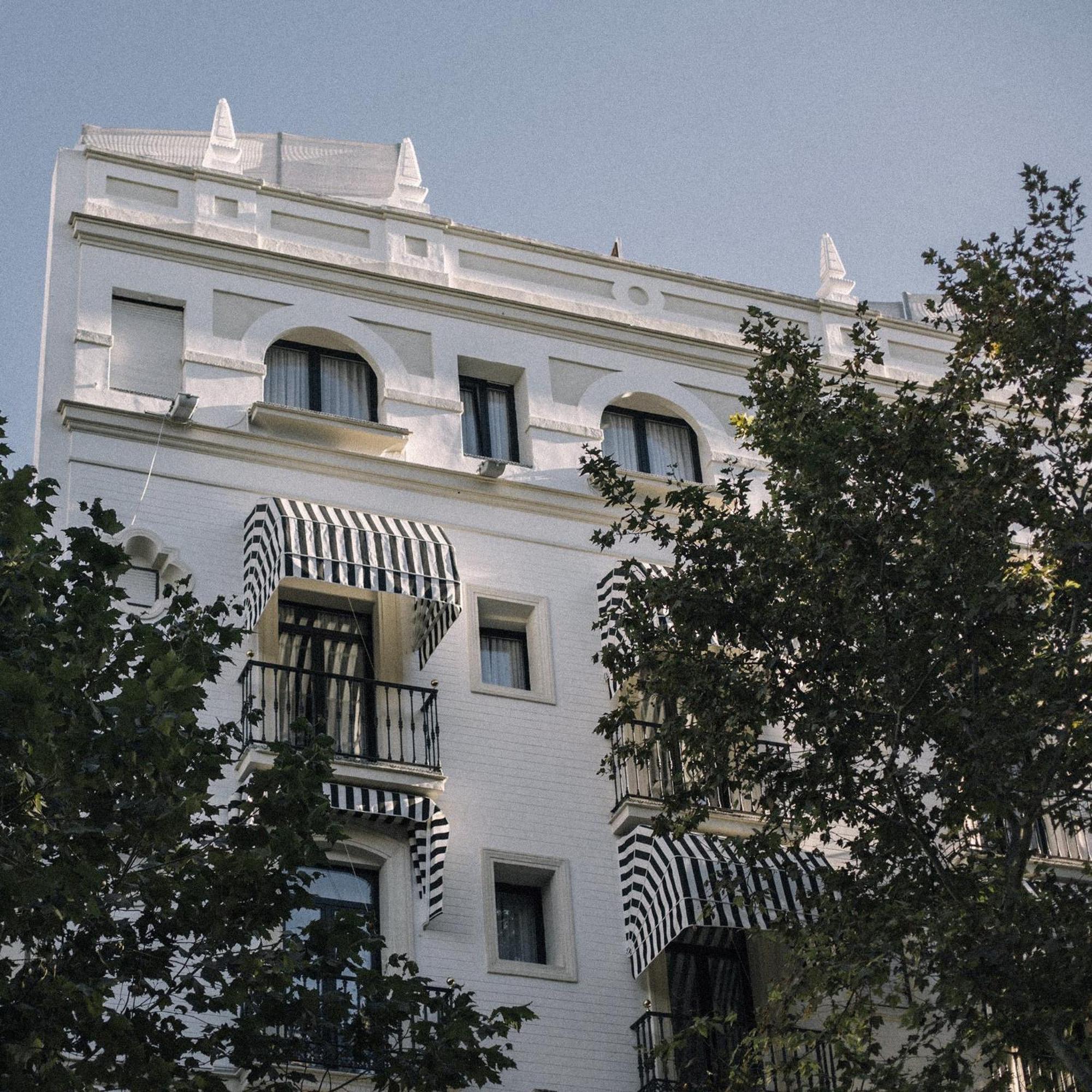 Petit Palace Puerta De Triana Sevilla Eksteriør bilde